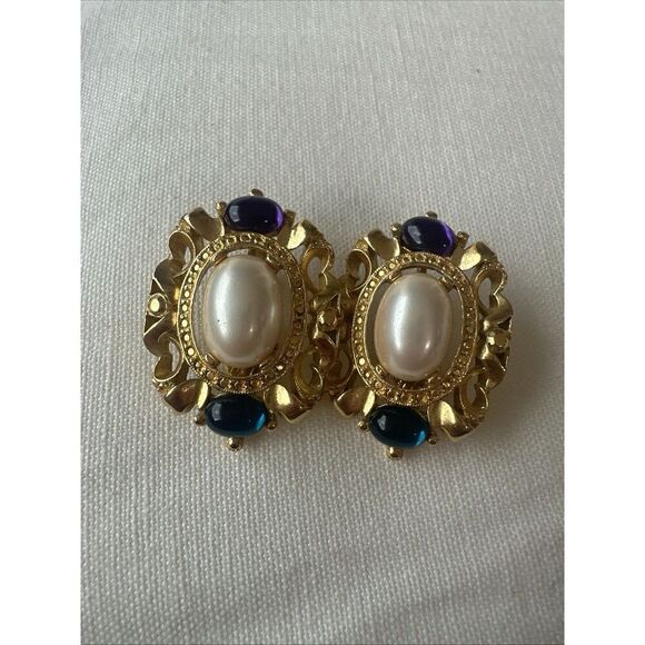 Vintage Trifari TM Clip Earrings Gold Tone Faux Pearl Cabochon Purple Blue